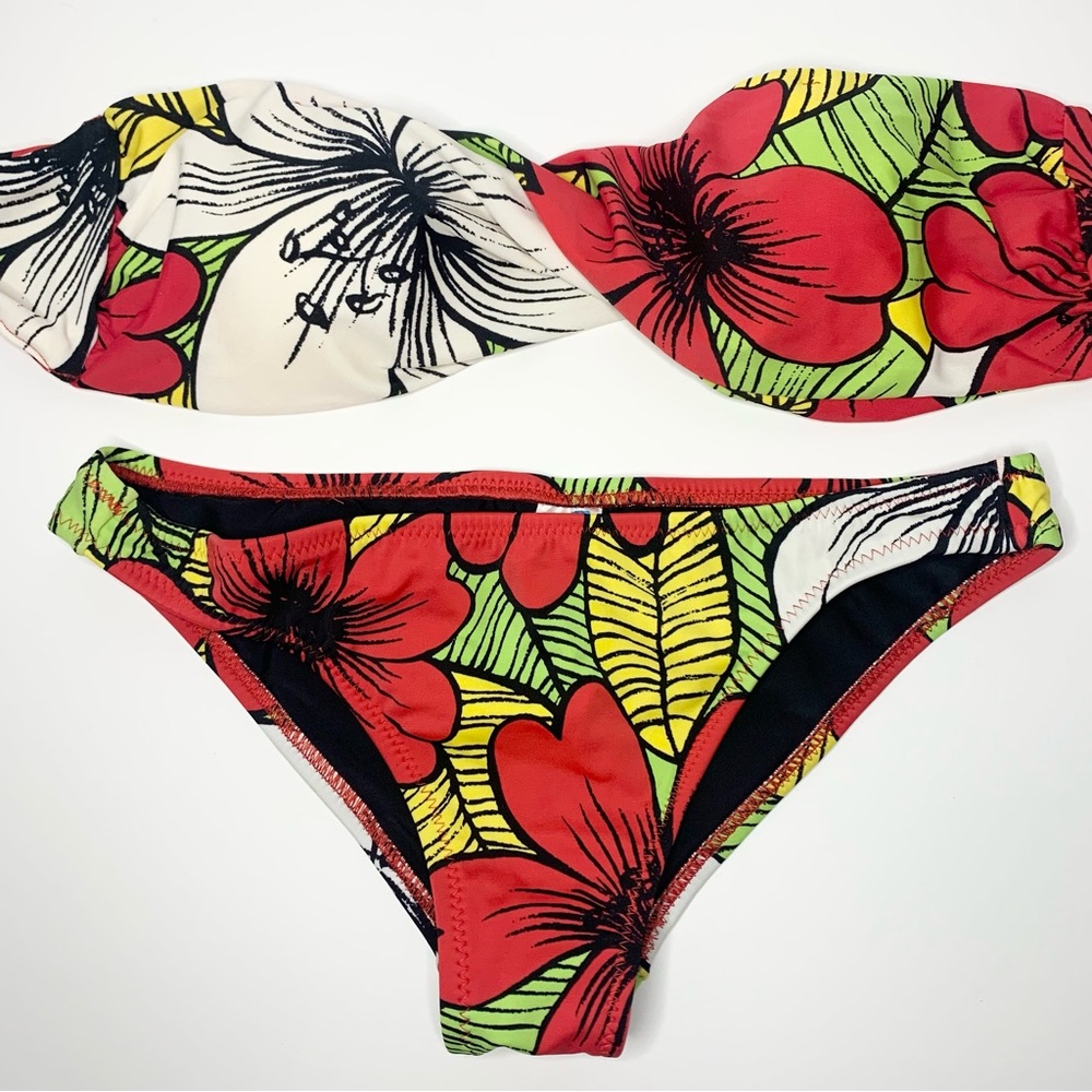 Molly B | Hawaiian Print Twist Bandeau Bikini w/ Matching Bottom - Small